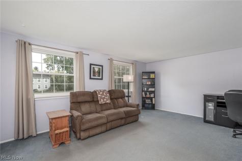 1800 Carver Lane Hudson OH 44236