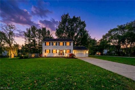 1800 Carver Lane Hudson OH 44236