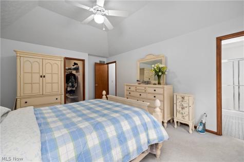 7012 Morning Dove Lane Olmsted Twp OH 44138