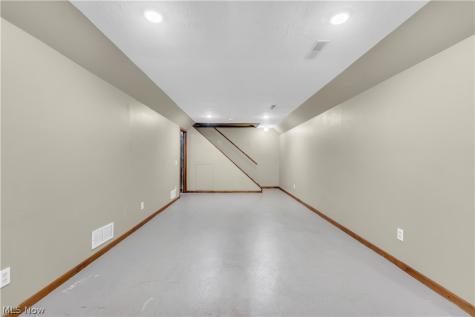 408 River Road Canal Fulton OH 44614