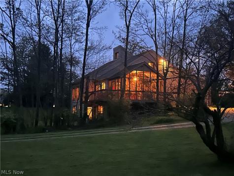 8683 Kennard Road Lodi OH 44254