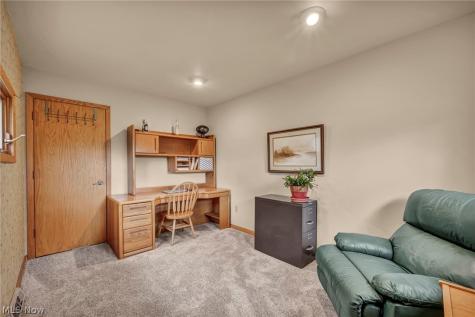 8683 Kennard Road Lodi OH 44254