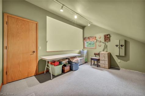 8683 Kennard Road Lodi OH 44254