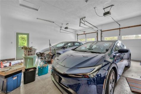 8683 Kennard Road Lodi OH 44254