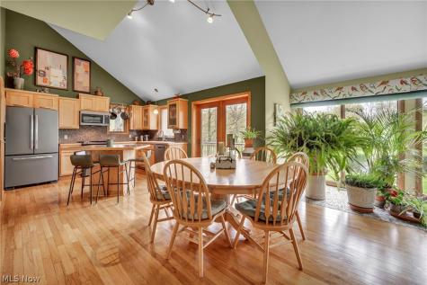 8683 Kennard Road Lodi OH 44254