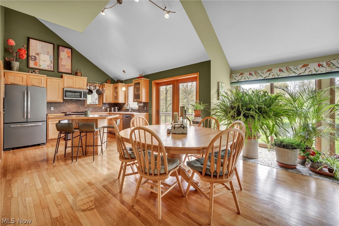 8683 Kennard Road Lodi OH 44254