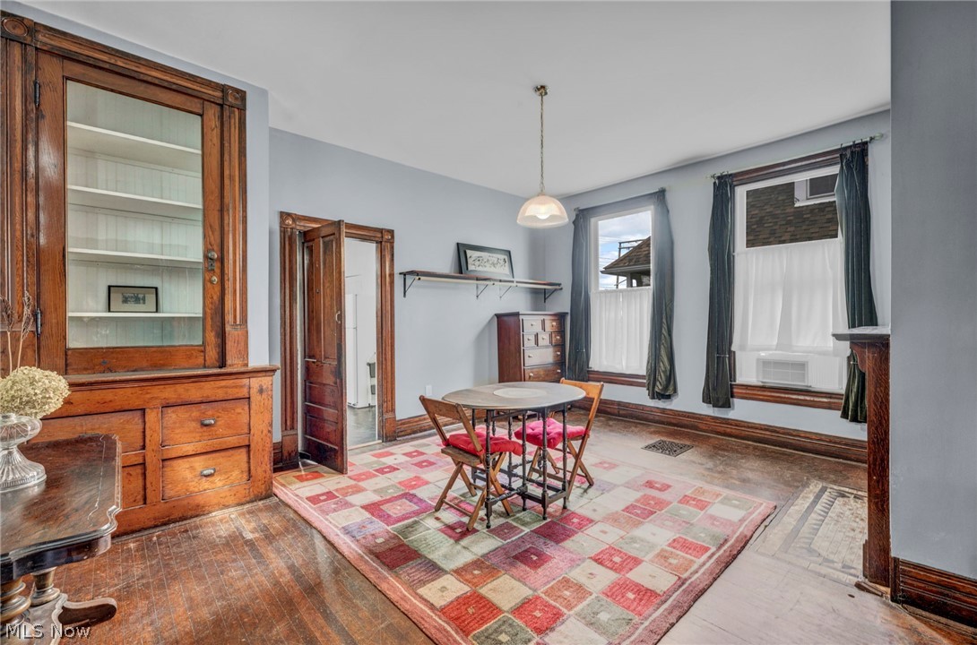 145 S 7th Street Zanesville OH 43701