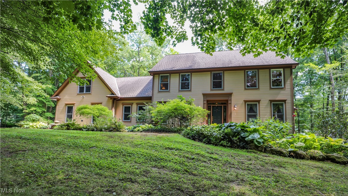 831 Meadowbrook Drive Aurora OH 44202