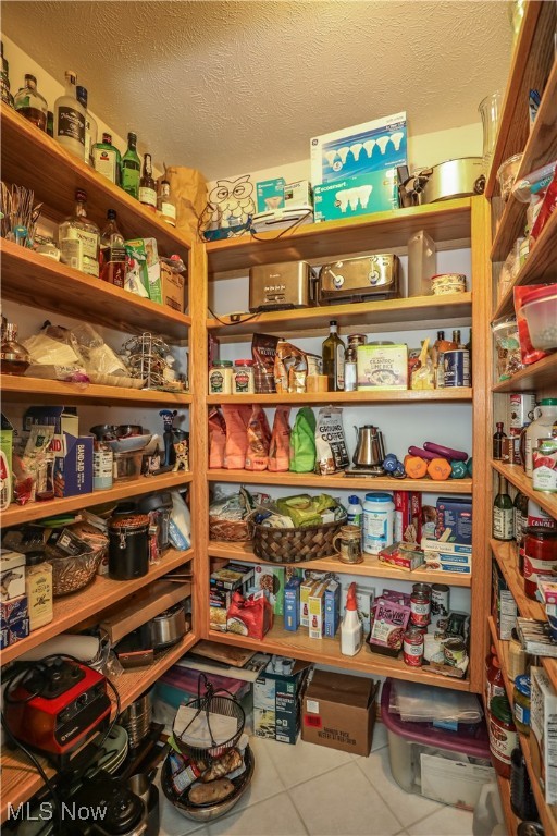 831 Meadowbrook Drive Aurora OH 44202