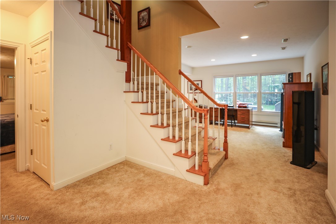 831 Meadowbrook Drive Aurora OH 44202