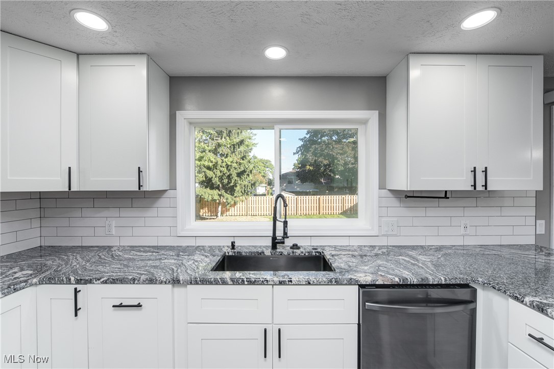 13850 Holland Road Brook Park OH 44142