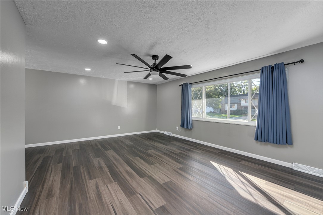 13850 Holland Road Brook Park OH 44142