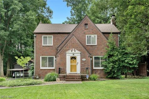1173 Cherokee Drive Youngstown OH 44511