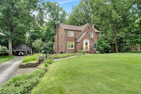 1173 Cherokee Drive Youngstown OH 44511