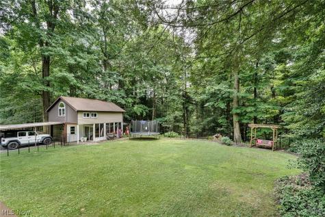 1173 Cherokee Drive Youngstown OH 44511