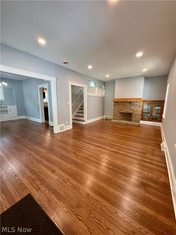 1650 Elbur Avenue Lakewood OH 44107