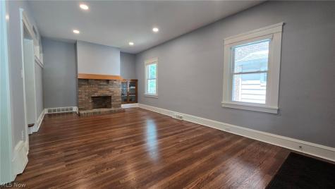 1650 Elbur Avenue Lakewood OH 44107