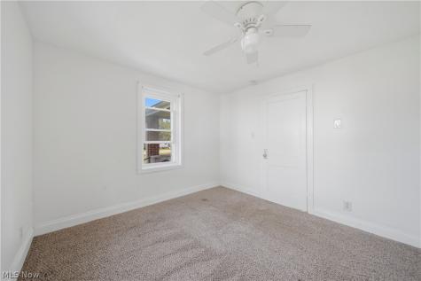 230 E Comet Road Clinton OH 44216