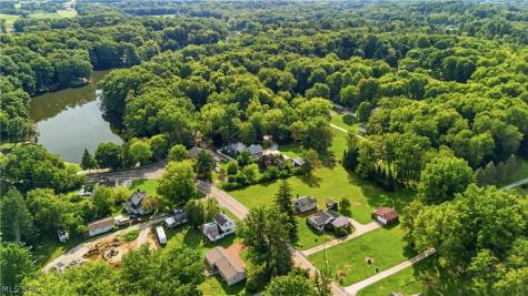 230 E Comet Road Clinton OH 44216