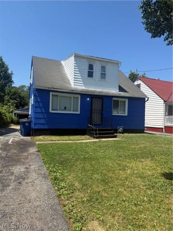 14913 Lotus Drive Cleveland OH 44128