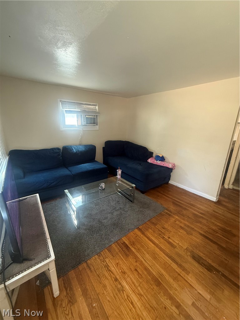 14913 Lotus Drive Cleveland OH 44128