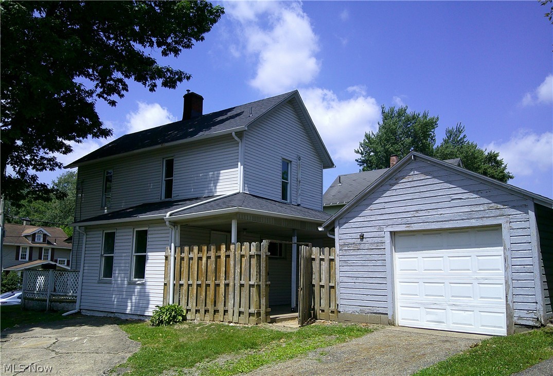 856 Cherry Road NW Massillon OH 44647