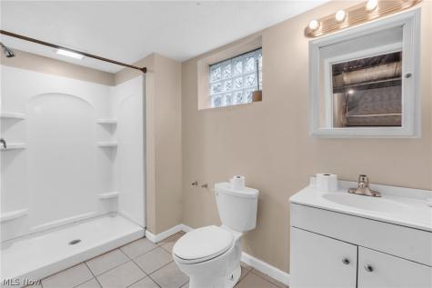 4001 Henritze Avenue Cleveland OH 44109