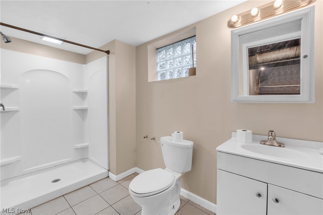 4001 Henritze Avenue Cleveland OH 44109