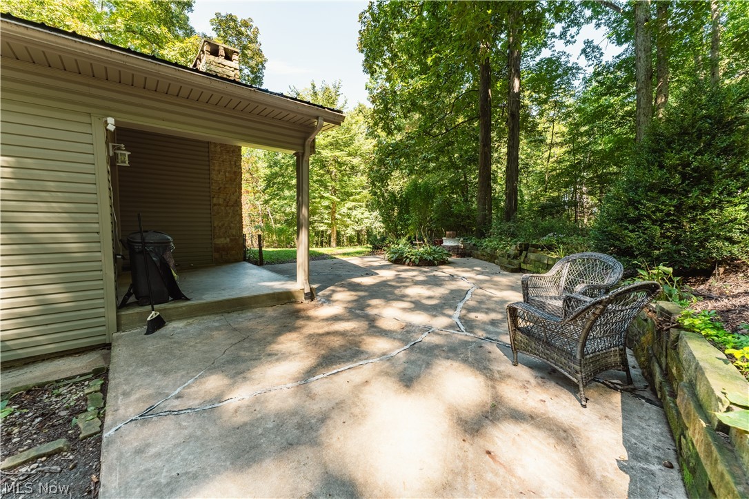 29556 Township Road 209 Coshocton OH 43812