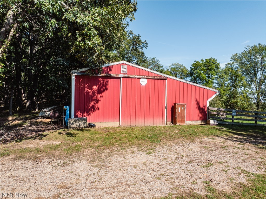 29556 Township Road 209 Coshocton OH 43812