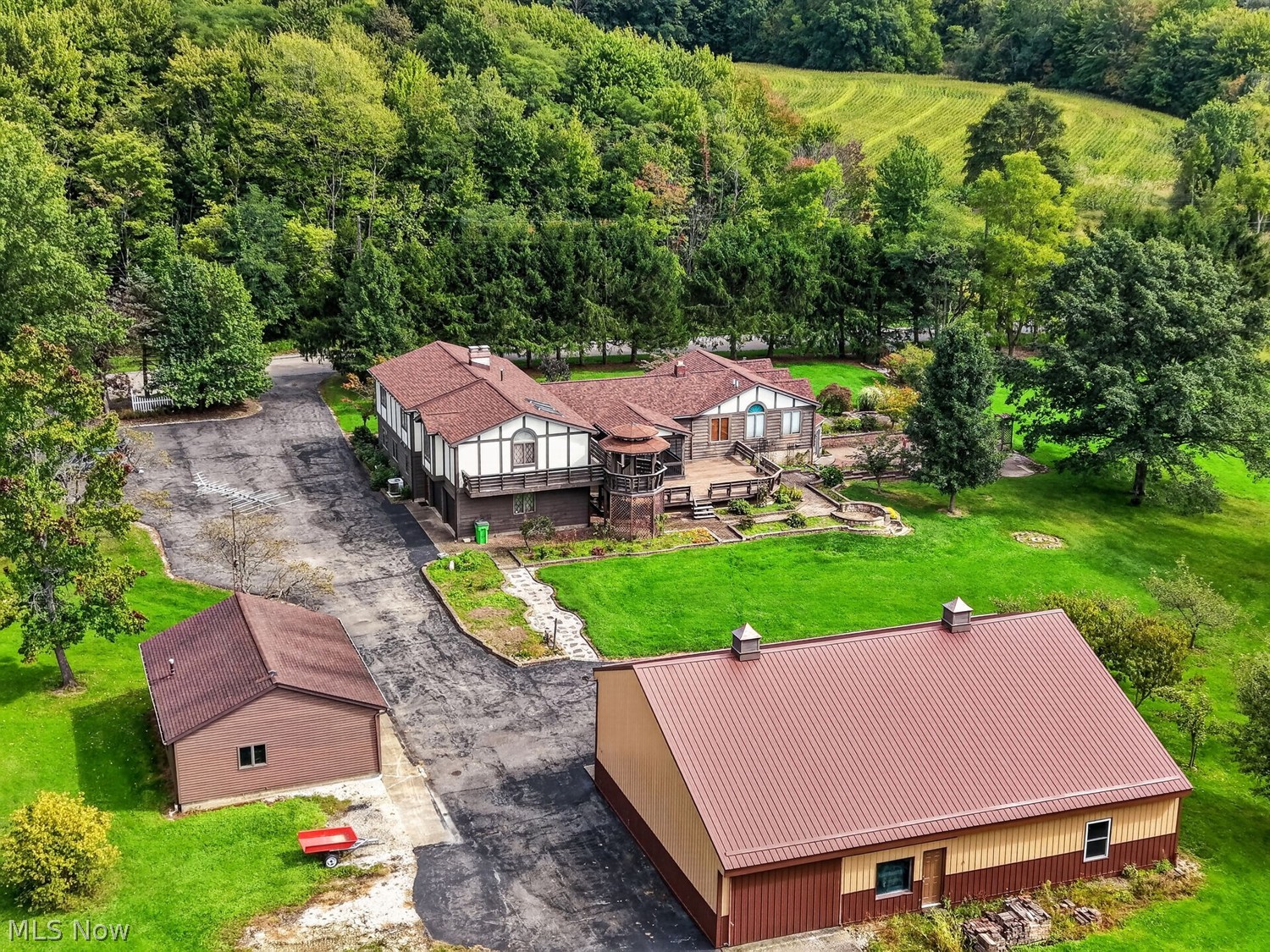 1817 Stumpville Road Jefferson OH 44047