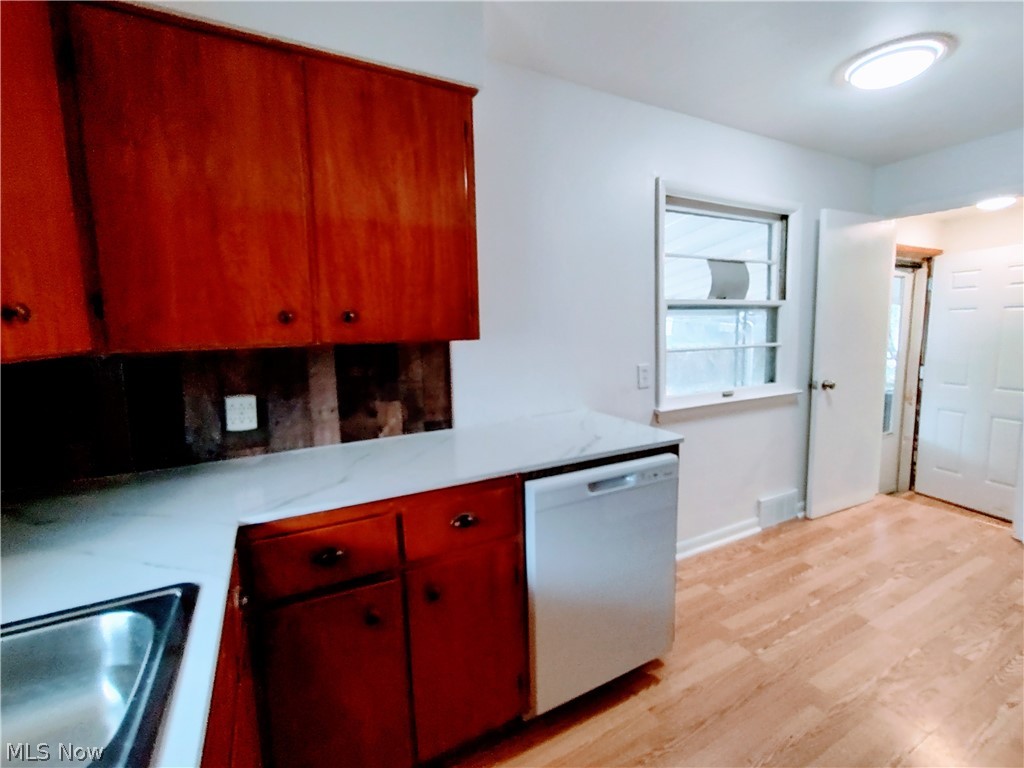 600 Eastland Avenue Akron OH 44305