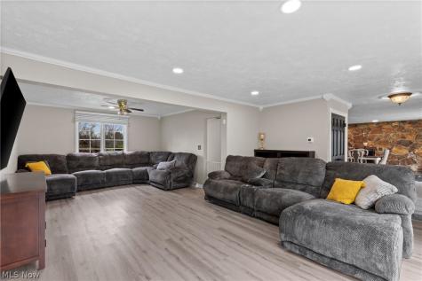 504 Greenbrier Court Steubenville OH 43953