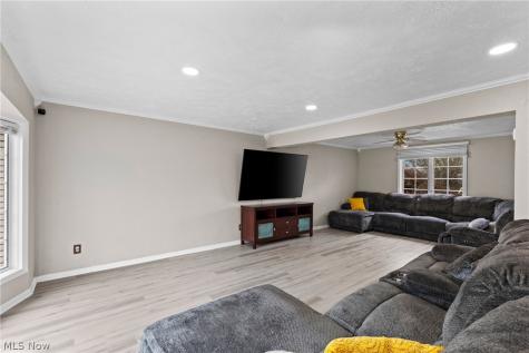504 Greenbrier Court Steubenville OH 43953