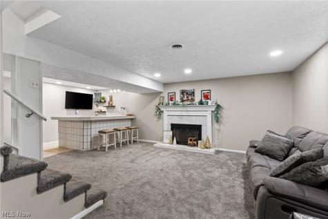 504 Greenbrier Court Steubenville OH 43953
