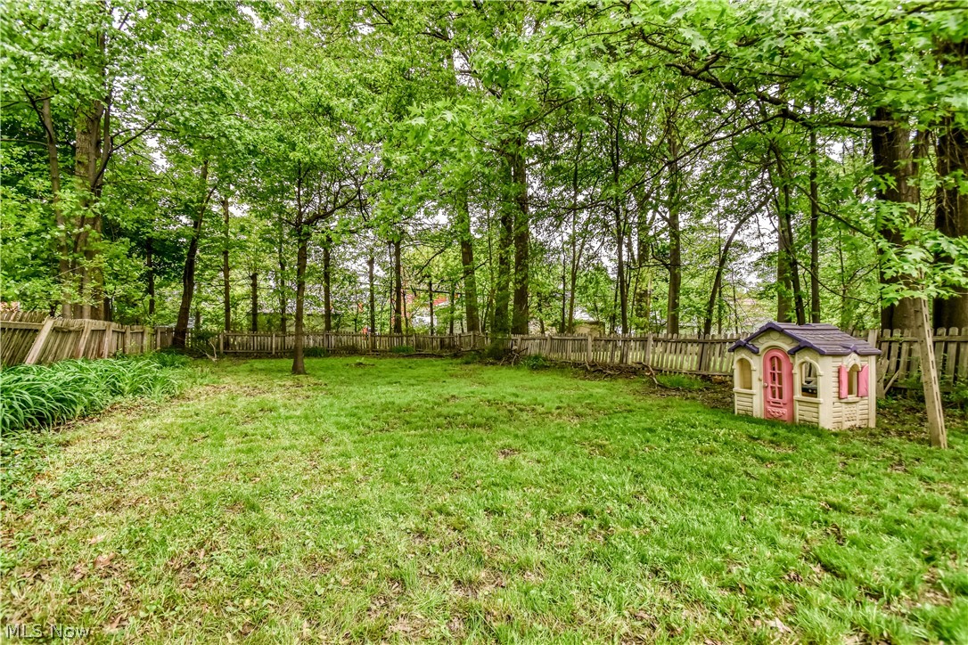 1220 Yellowstone Road Cleveland Heights OH 44121