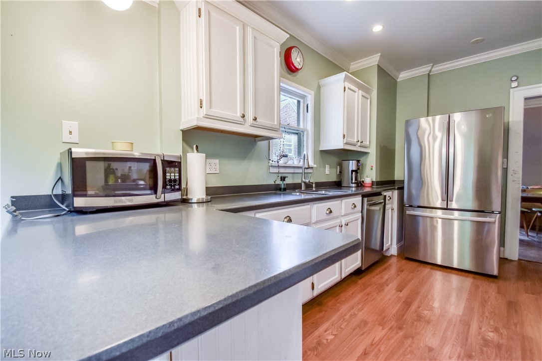 1220 Yellowstone Road Cleveland Heights OH 44121