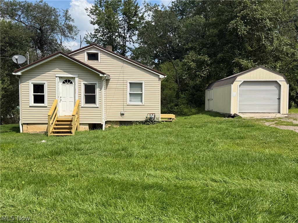 4966 Collins Drive Newton Falls OH 44444