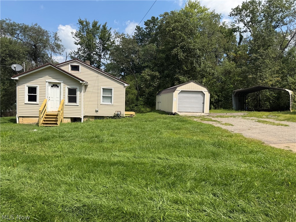 4966 Collins Drive Newton Falls OH 44444
