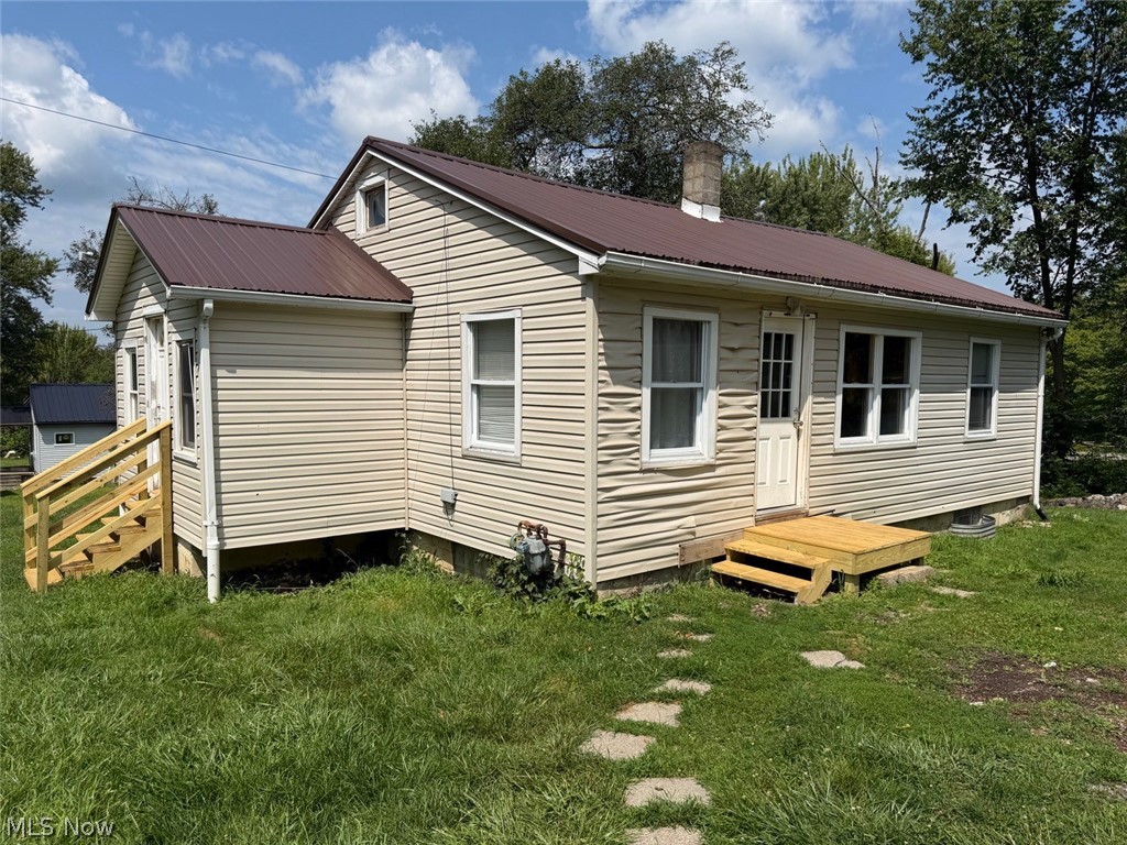 4966 Collins Drive Newton Falls OH 44444
