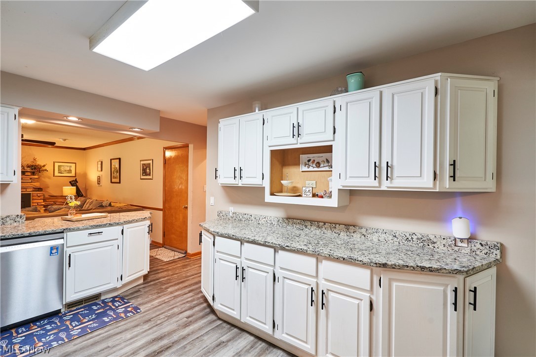 8223 Wesley Drive Strongsville OH 44136