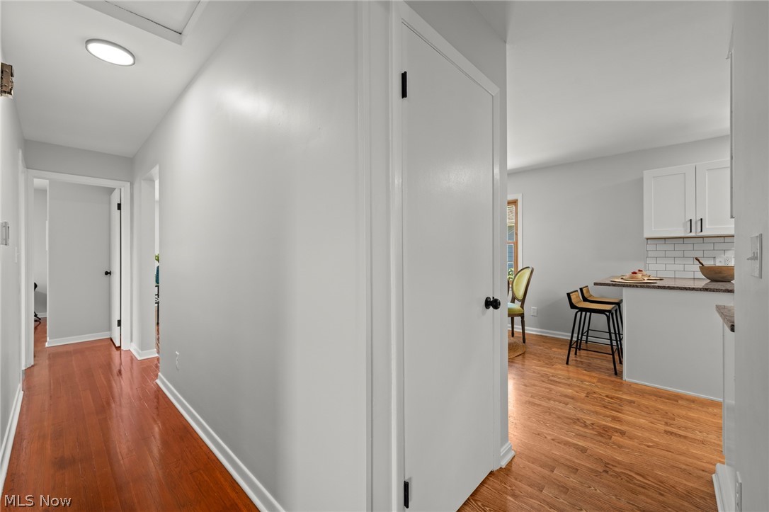 2876 Farmdale Road Akron OH 44312