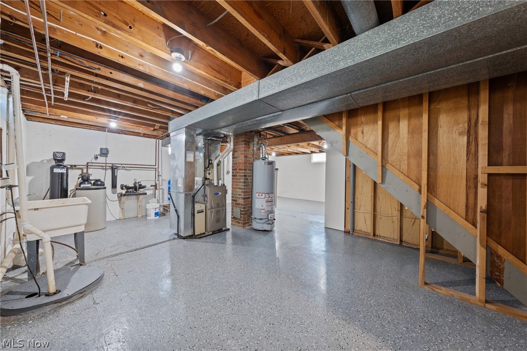 2876 Farmdale Road Akron OH 44312