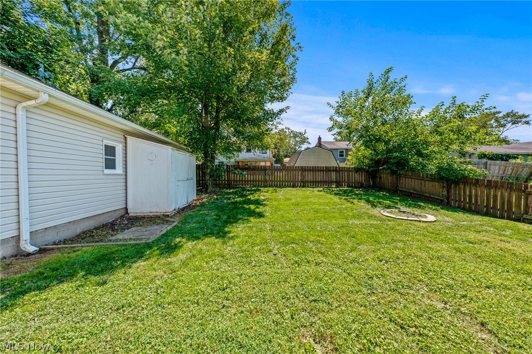 2876 Farmdale Road Akron OH 44312