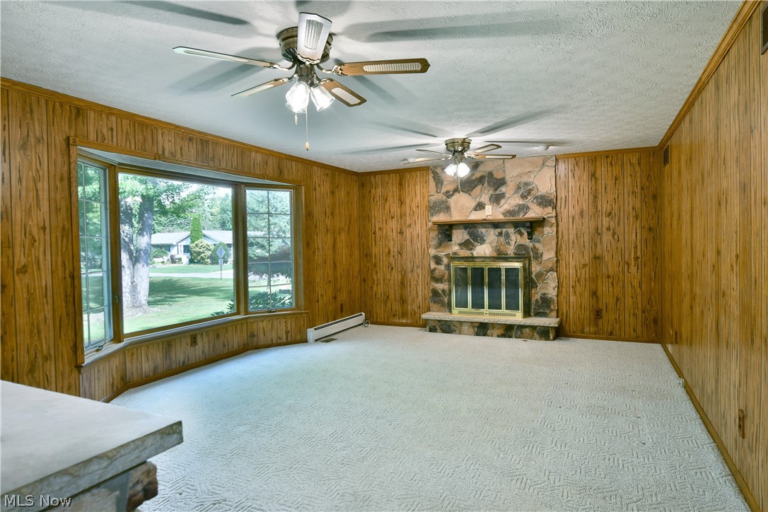 211 Fox Run Cortland OH 44410