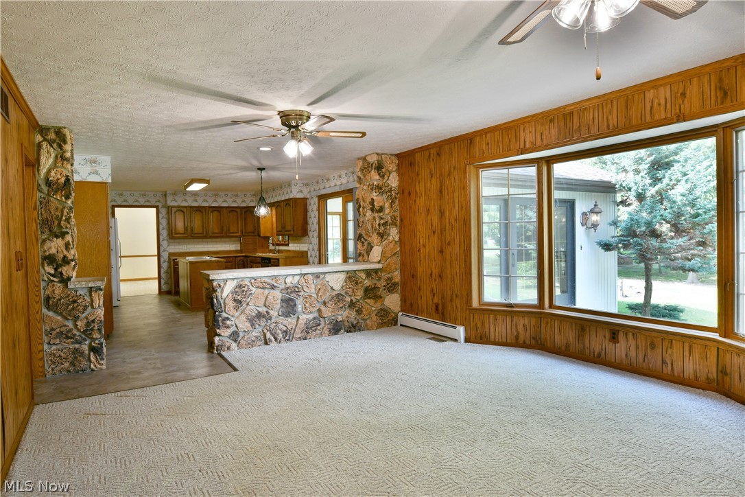 211 Fox Run Cortland OH 44410