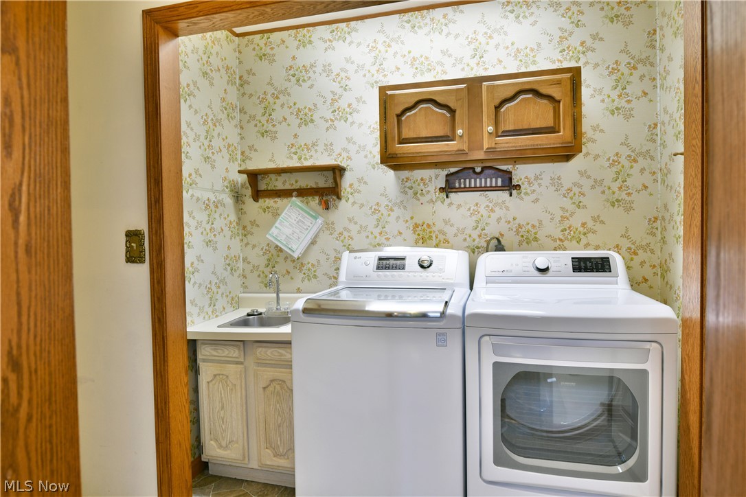 211 Fox Run Cortland OH 44410