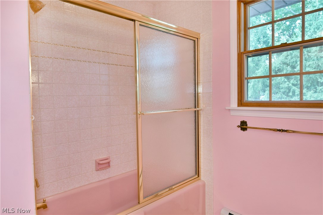 211 Fox Run Cortland OH 44410