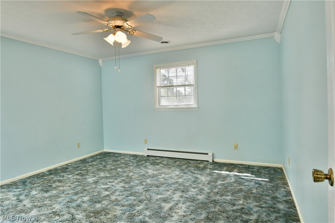 211 Fox Run Cortland OH 44410