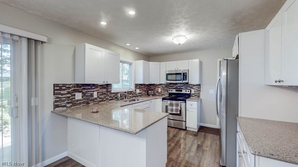 2045 Howard Street NE Hartville OH 44632